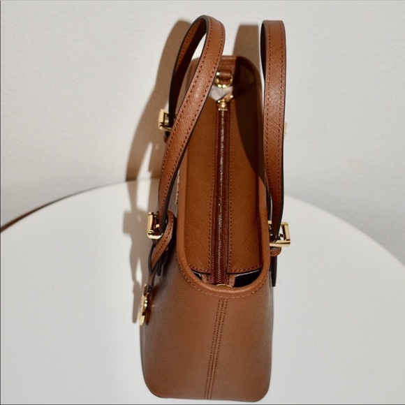 MICHAEL KORS JET SET TRAVEL BAG - Picture 6 of 7